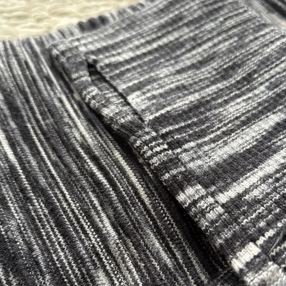 Offline by Aerie Quarter Zip Sweater - Picture 3 of 3